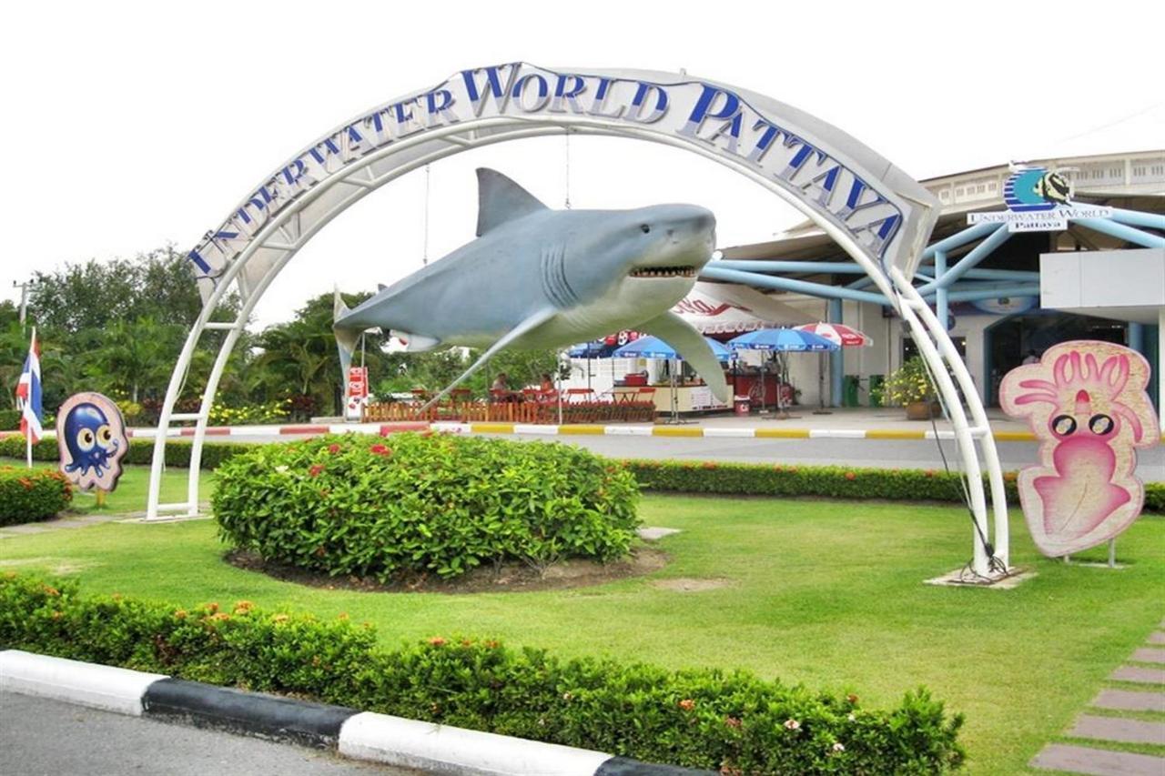 Hotel Maple Mansion Pattaya Exterior foto